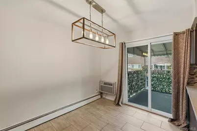 1018 Throggmorton Avenue, Bronx, NY 10465 - Photo 20
