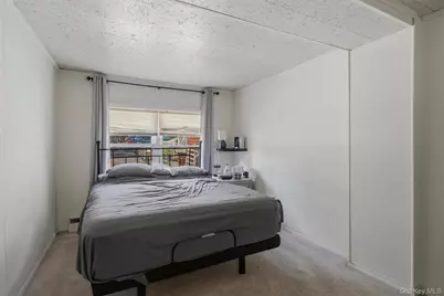 1018 Throggmorton Avenue, Bronx, NY 10465 - Photo 42