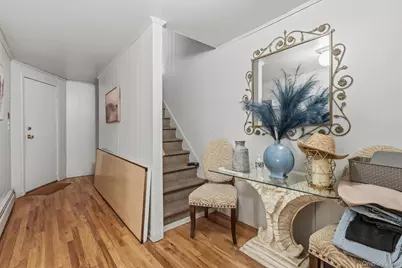 1018 Throggmorton Avenue, Bronx, NY 10465 - Photo 32