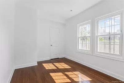 4558 Richardson Avenue, Bronx, NY 10470 - Photo 6