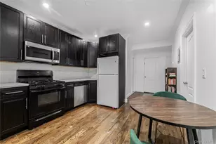 4558 Richardson Ave, Bronx, NY 10470 - Photo 10