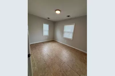 101 Miramar Avenue, Patchogue, NY 11772 - Photo 6