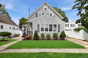 1090 Webber Ave, West Hempstead, NY 11550 - Photo 2