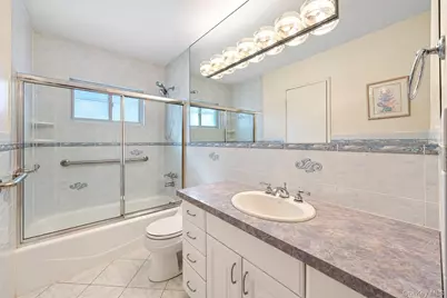 36 Deer Park Boulevard, Deer Park, NY 11729 - Photo 24
