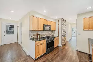 66 Norton St, Patchogue, NY 11772 - Photo 20