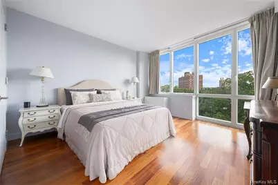 640 W 237th Street #6A, Bronx, NY 10463 - Photo 8