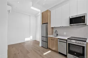 427 E 140th St, Bronx, NY 10451 - Photo 2