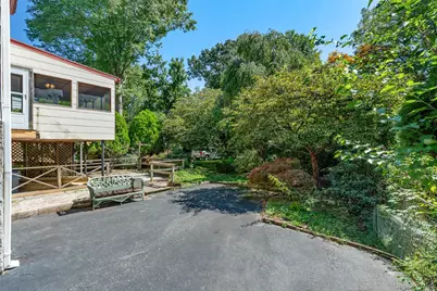 141 Homewood Avenue, Yonkers, NY 10701 - Photo 34