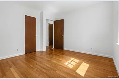 141 Homewood Avenue, Yonkers, NY 10701 - Photo 16