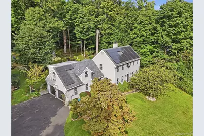 40 Apple Hill Drive, Cortlandt Manor, NY 10567 - Photo 2
