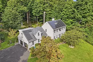 40 Apple Hill Dr, Cortlandt Manor, NY 10567 - Photo 2