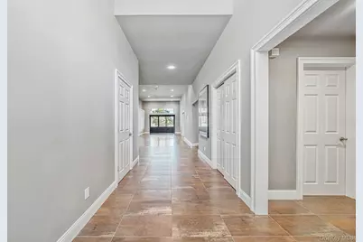 6 Hamlet Drive, Commack, NY 11725 - Photo 4