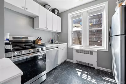 84-49 168th Street #2U, Jamaica, NY 11432 - Photo 6