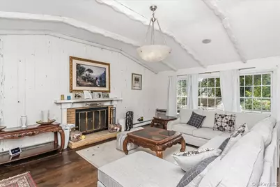 1 Greentree Circle, Westbury, NY 11590 - Photo 10