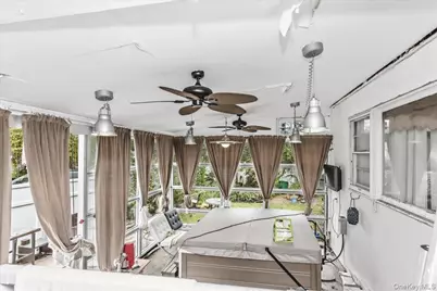 1 Greentree Circle, Westbury, NY 11590 - Photo 14