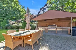 2-24 Beverly Rd, Douglaston, NY 11363 - Photo 32