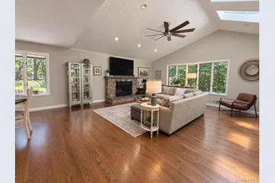 1 Pheasant Lane, Lloyd Harbor, NY 11743 - Photo 2