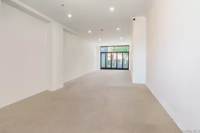 3038 Steinway Street, Astoria, NY 11103 - Photo 4