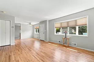 79 39th St, Islip, NY 11751 - Photo 6