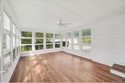 132 Washington Avenue, Patchogue, NY 11772 - Photo 8