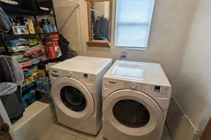 3287 Radio Dr, Bronx, NY 10465 - Photo 12