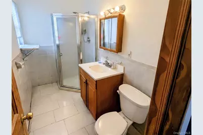 3287 Radio Drive, Bronx, NY 10465 - Photo 10