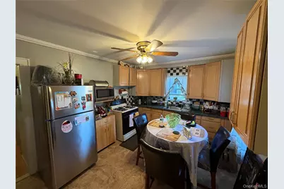 111-32 118th, Ozone Park, NY 11420 - Photo 8
