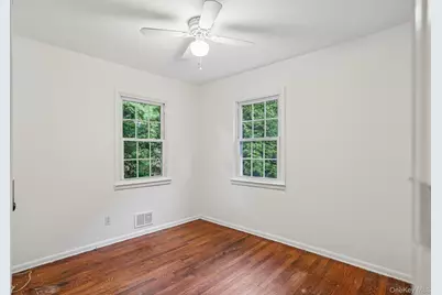 1 Brentwood Drive, Pleasantville, NY 10570 - Photo 16