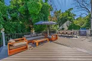 2 Ike Pl, Woodmere, NY 11598 - Photo 16