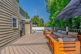 2 Ike Pl, Woodmere, NY 11598 - Photo 18