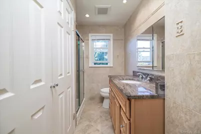 129 Arlyn Drive W, Massapequa, NY 11758 - Photo 24
