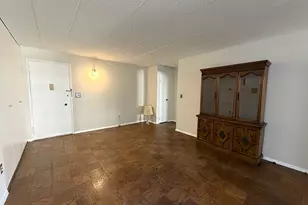1085 Warburton Ave, Yonkers, NY 10701 - Photo 8