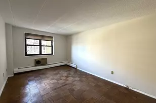 1085 Warburton Ave, Yonkers, NY 10701 - Photo 18