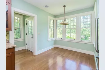 230 Littleworth Lane, Sea Cliff, NY 11579 - Photo 18