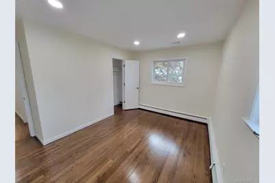 22 Brian Drive, East Islip, NY 11730 - Photo 10