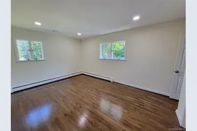 22 Brian Drive, East Islip, NY 11730 - Photo 12