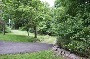 7 Abbey Rd, Warwick, NY 10990 - Photo 2