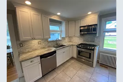 17 Harriman Avenue, Sloatsburg, NY 10974 - Photo 8