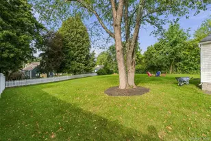 3 Kinderhook Dr, Poughkeepsie, NY 12603 - Photo 24