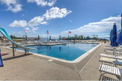 73 Kensington Oval, New Rochelle, NY 10805 - Photo 6