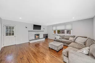 6 Otsego Pl, Commack, NY 11725 - Photo 12