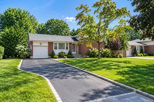 6 Otsego Pl, Commack, NY 11725 - Photo 2