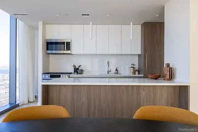 131-01 40th Road #19M, Flushing, NY 11354 - Photo 6