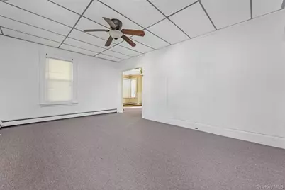 86 Union Avenue, Islip, NY 11751 - Photo 12