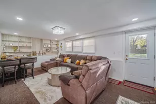 39 Superior St, Port Jefferson Station, NY 11776 - Photo 12