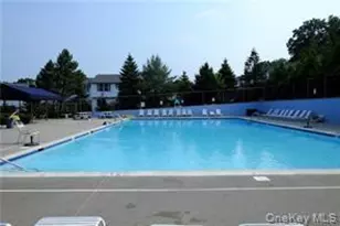 13 Lenox Ct, Suffern, NY 10901 - Photo 20