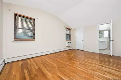 61-26 233 Street, Oakland Gardens, NY 11364 - Photo 20