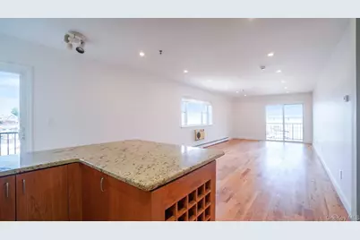 24 Pennyfield Avenue #2C, Bronx, NY 10465 - Photo 10