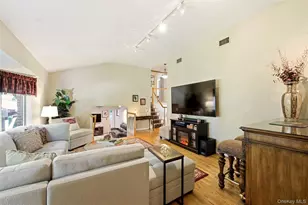 17 White Cliff Ln, Nesconset, NY 11767 - Photo 26