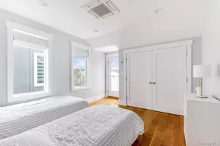 1-76 Beach 127th St, Rockaway Park, NY 11694 - Photo 8
